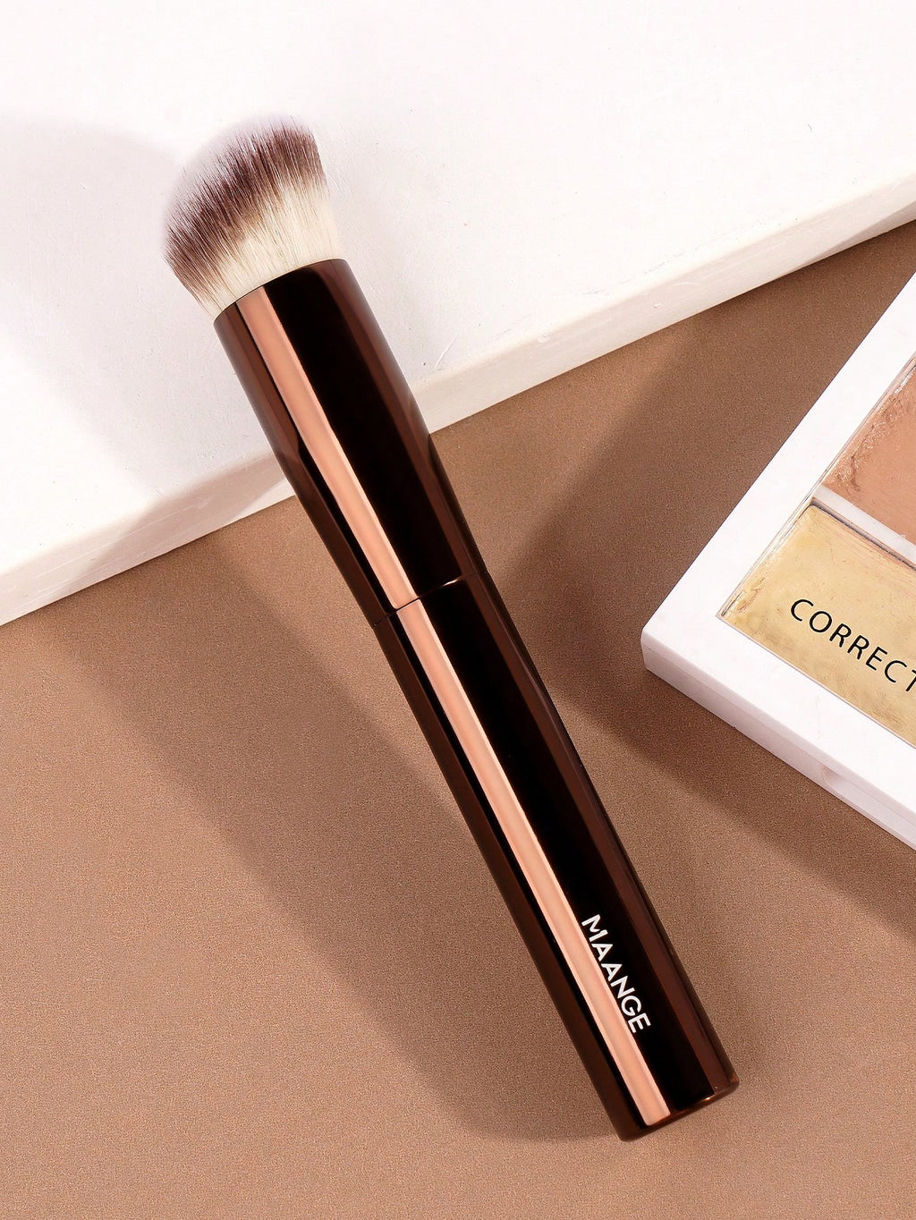 Maange- Professional Concealer Brush