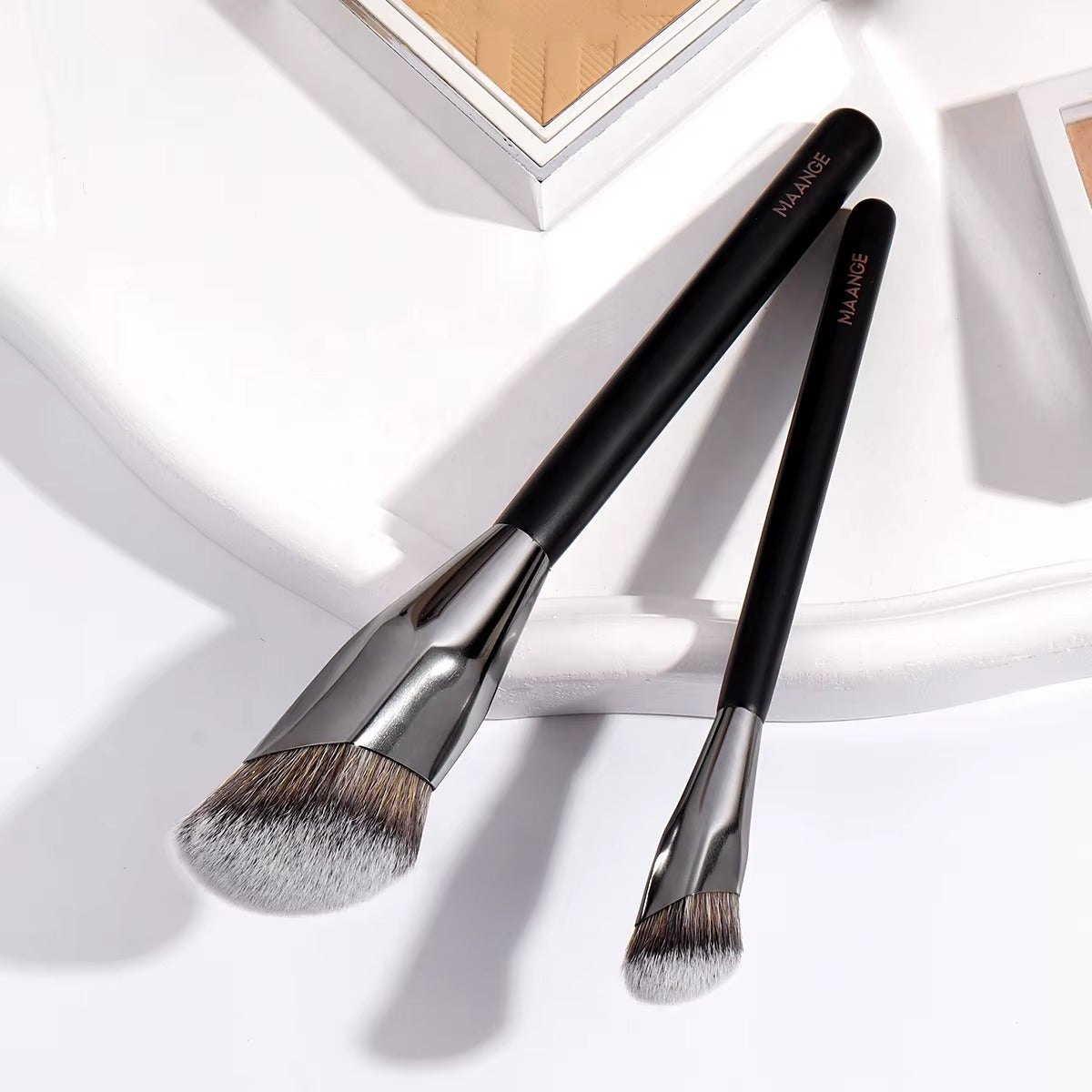 Maange Diamond DUO-Concealer/Foundation