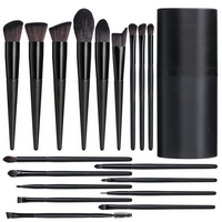Ultra Matt Black- Gold - Makeup Brushes: Set of 18 brushes + case