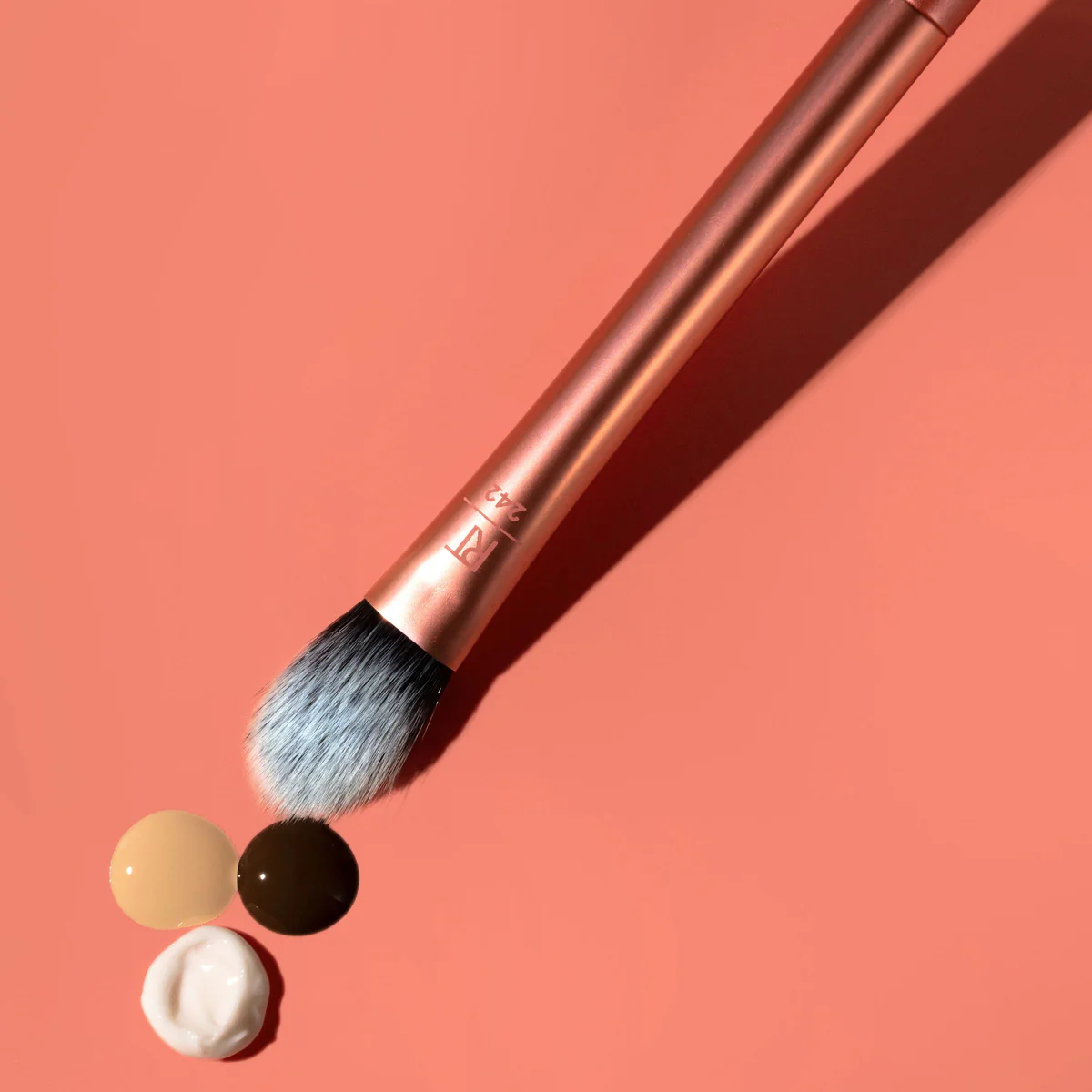 Real Techniques-Brightening Concealer Makeup Brush