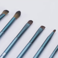 A.Turquoise Halo Makeup Brushes